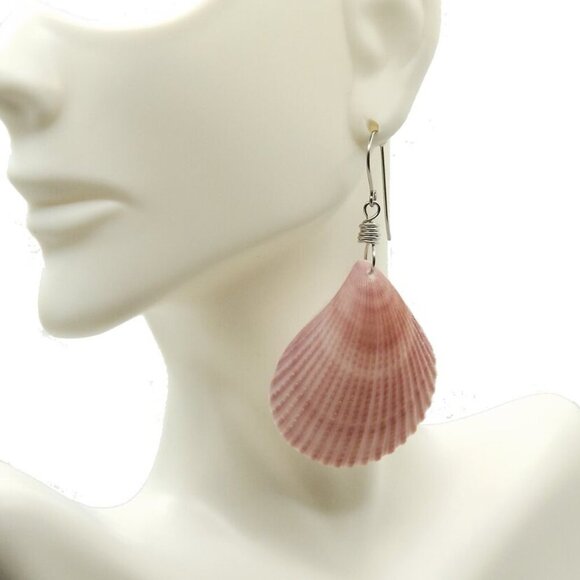 Handmade Lavender Pecten Earrings - Picture 1 of 2